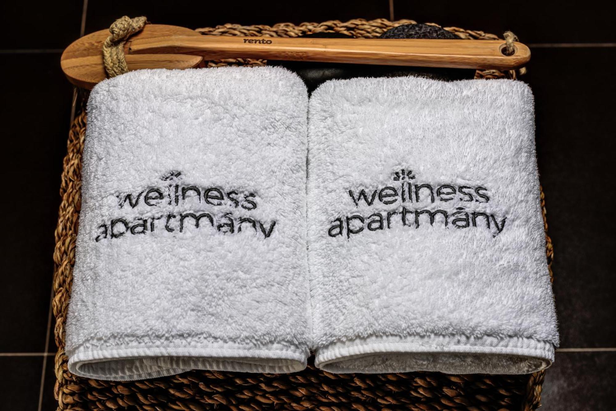 Wellness Apartmany Cesky Raj & Biokolna Lomnice nad Popelkou エクステリア 写真